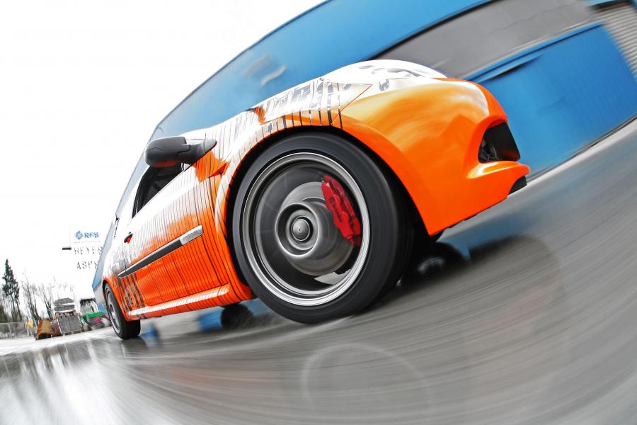  Renault Clio RS 200 EyeCatcher by Cam Shaft 2012 года  (фото 9 из 18)